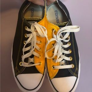 Custom black and gold converse size 8 1/2